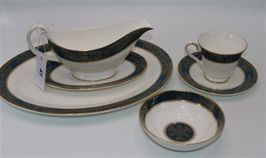 Doulton 8 place dining set